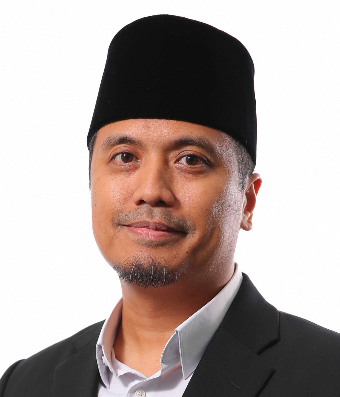 Ustaz Syakir Pasuni.